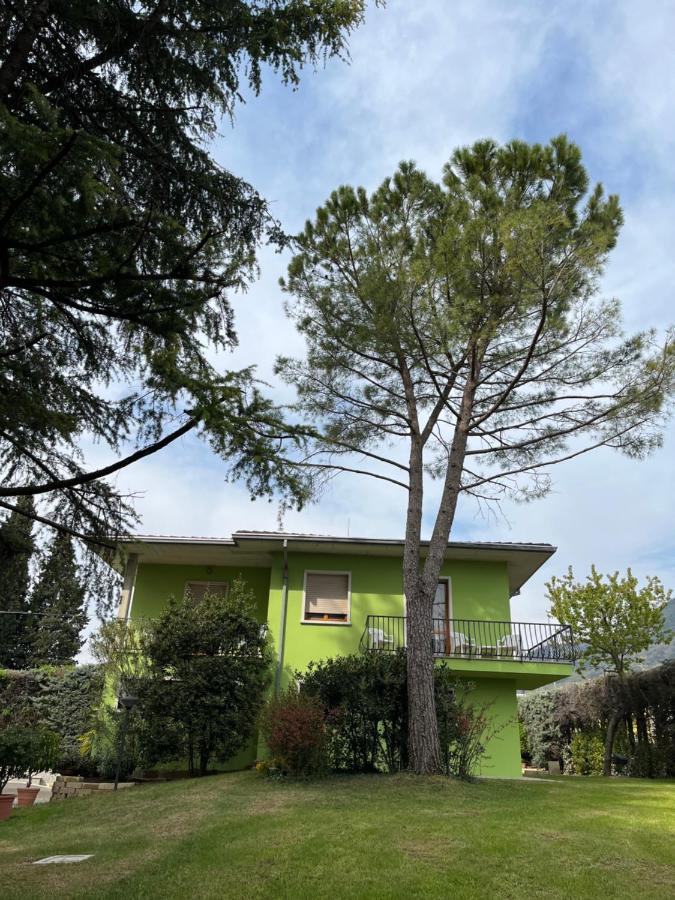 Secret Garden Egle Villa Caprino Veronese Exteriör bild